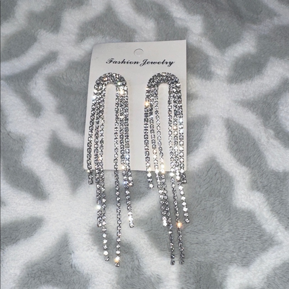 Elegant Silver Dangle Earrings